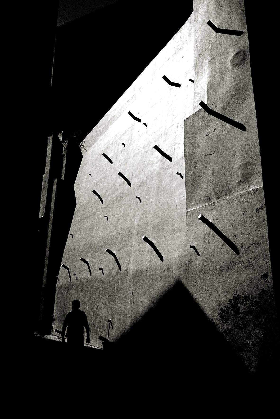 Street scene, Lisbon by Andreas H. Bitesnich, limited edition photography