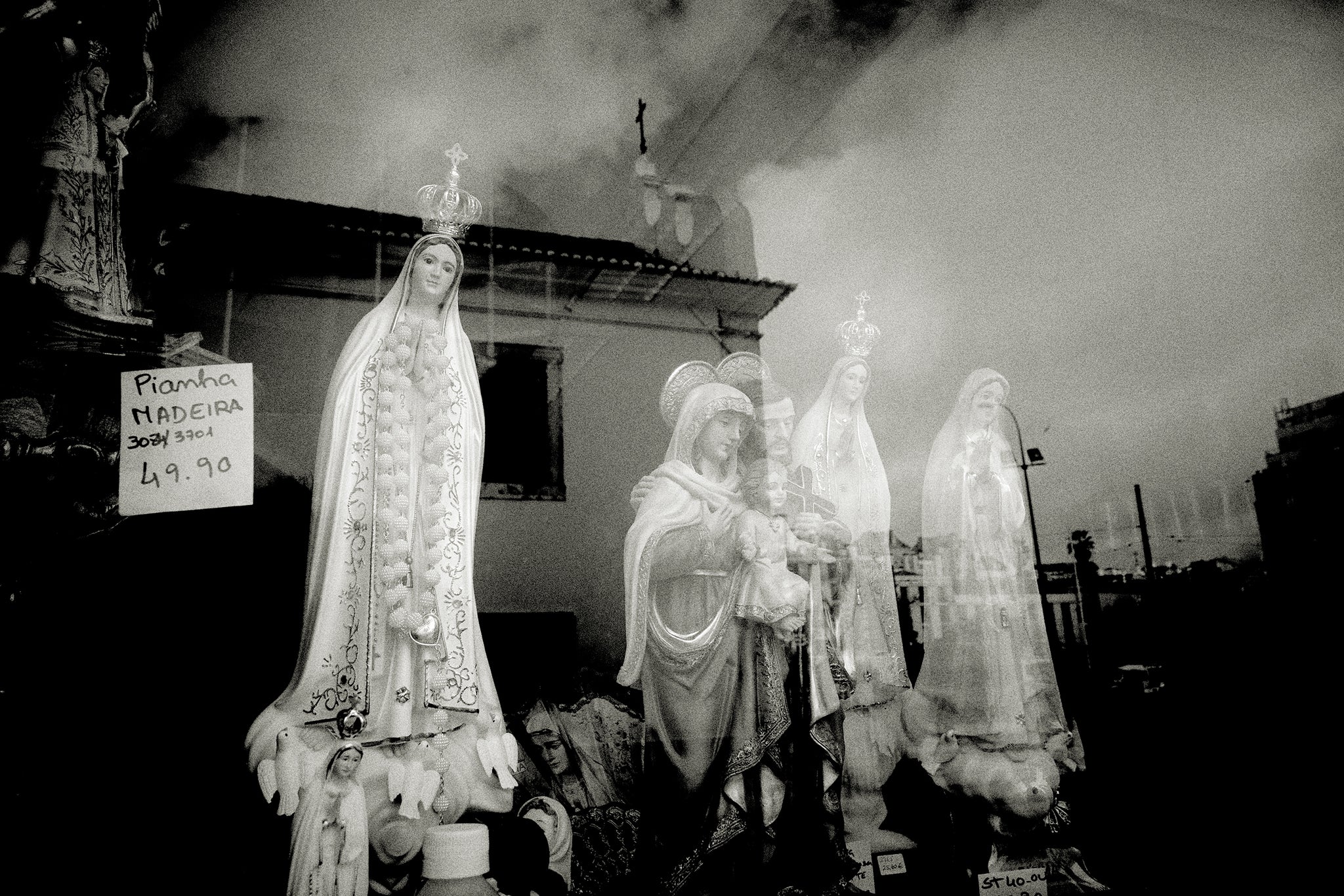 Piamha Wood, Lisbon  by Andreas H. Bitesnich, limited edition photography