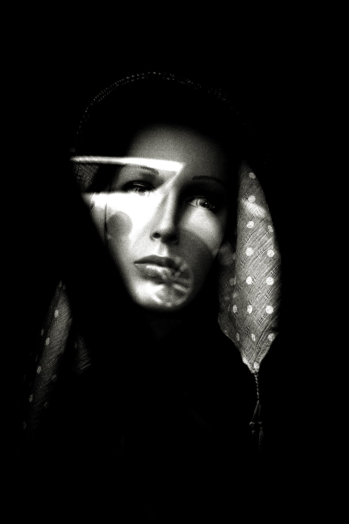 Shop dummy, Lisbon by Andreas H. Bitesnich, limited edition photography