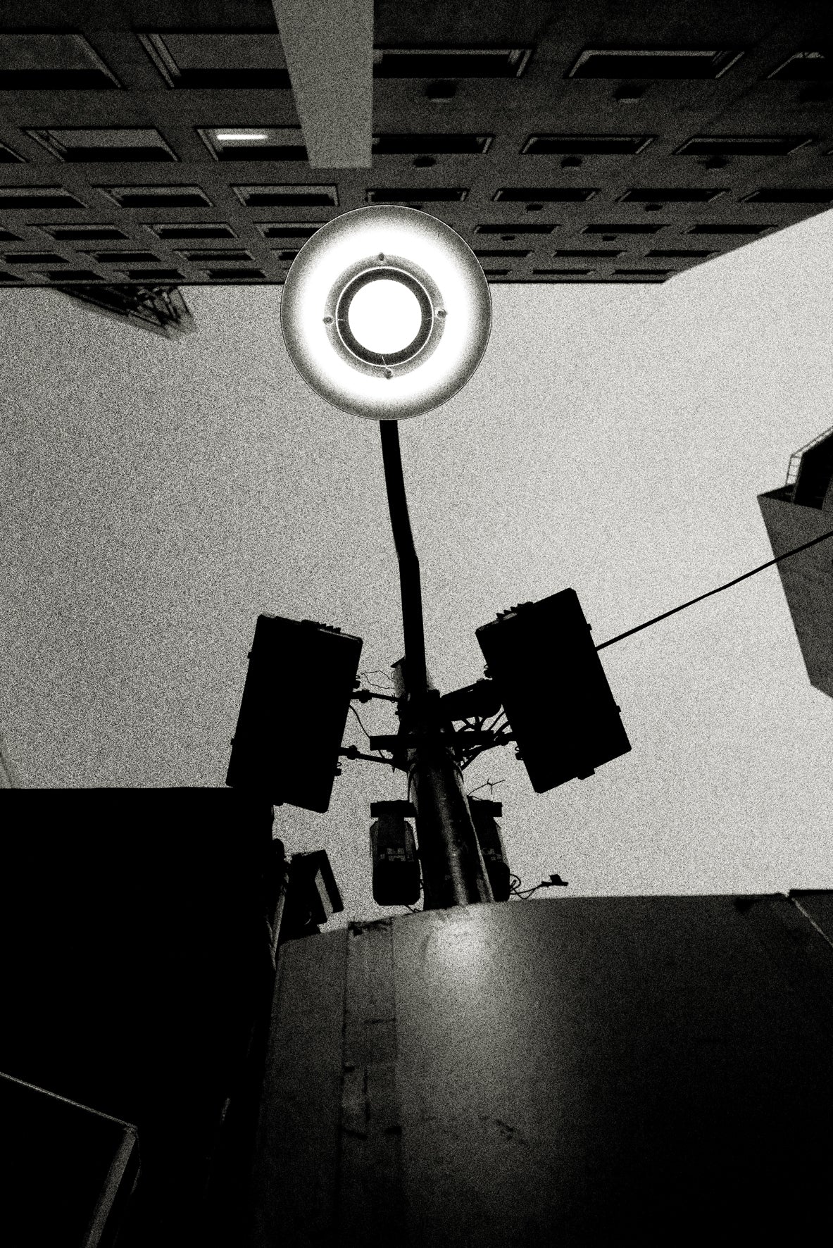 Street light, Tokyo by Andreas H. Bitesnich, limited edition photography