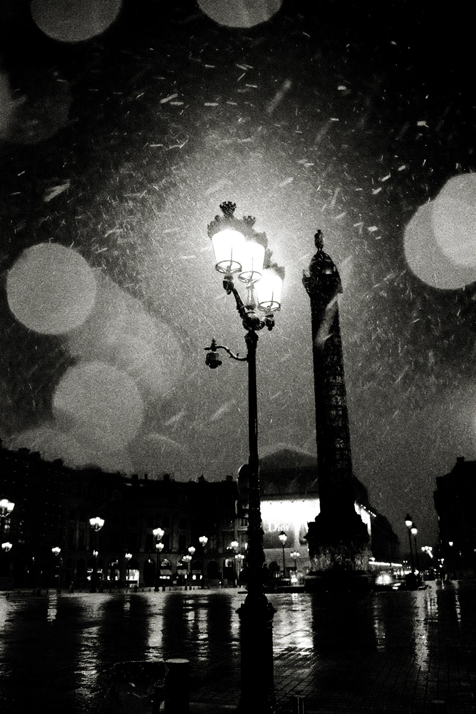 Place Vendôme, Paris by Andreas H. Bitesnich, limited edition photography