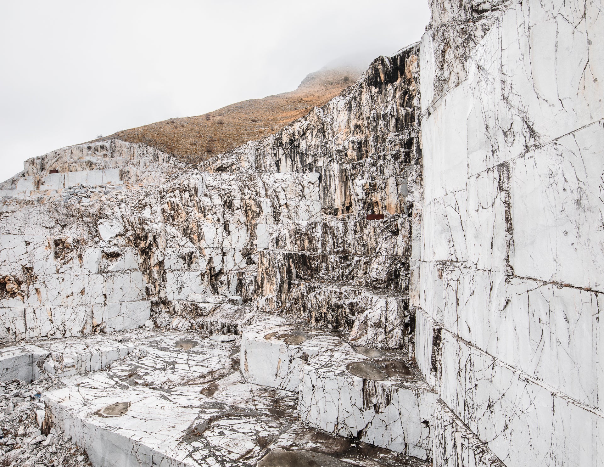 N°TSMS08 (The Marble Series, Italy) by Tom Hegen, limited edition photography