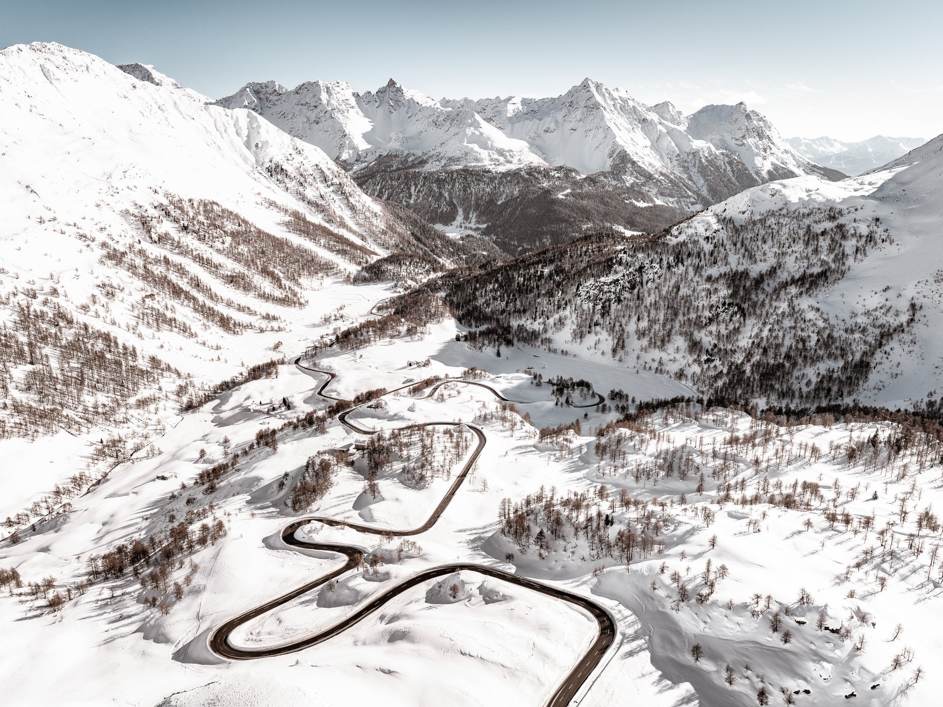 N°TSPS11 (The Swiss Pass Series, Berninapass, Switzerland) by Tom Hegen, limited edition photography