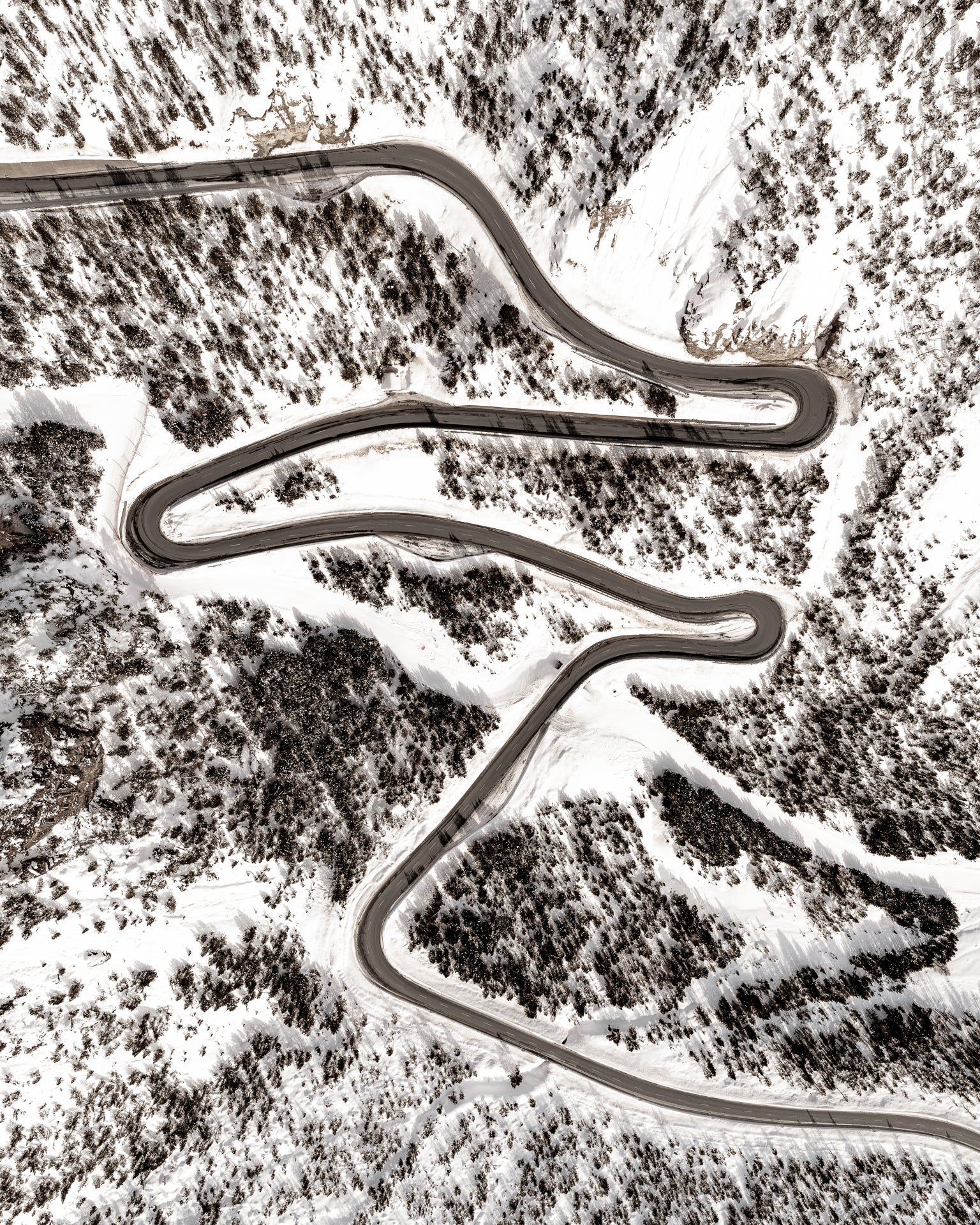 N°TSPS24 (The Swiss Pass Series, Ofenpass, Switzerland) by Tom Hegen, limited edition photography